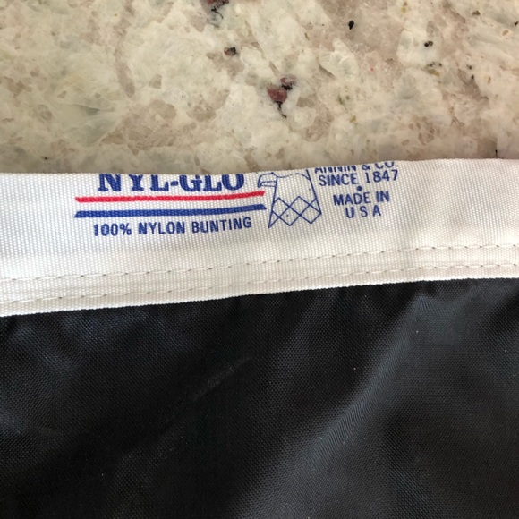 Nyl-Glo pirate 🏴☠️ flag - Picture 7 of 7